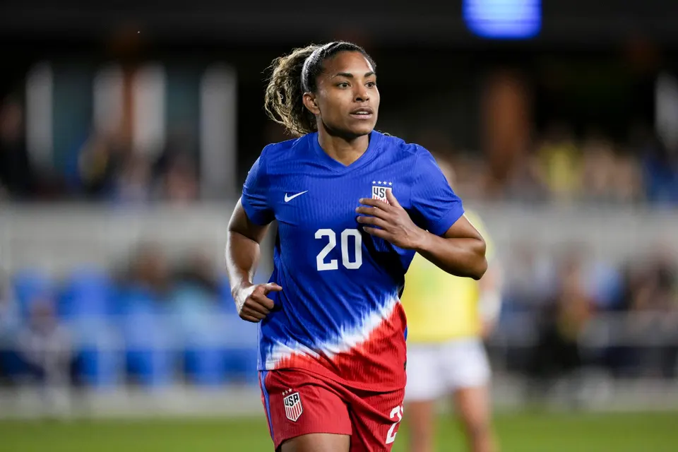 Catarina Macario nike deal